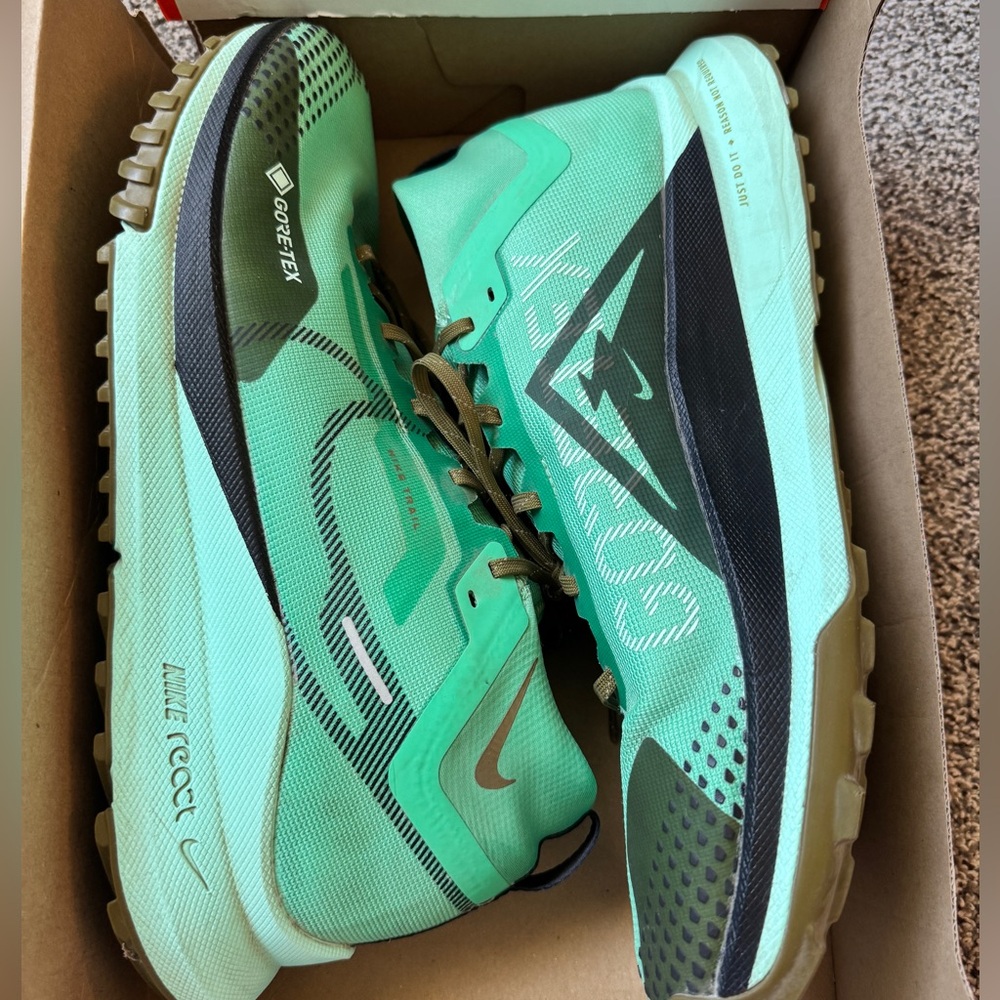 Nike Pegasus Trail 4 Gore-Tex DJ7926-301 Mens US 14 Green Running Shoes
